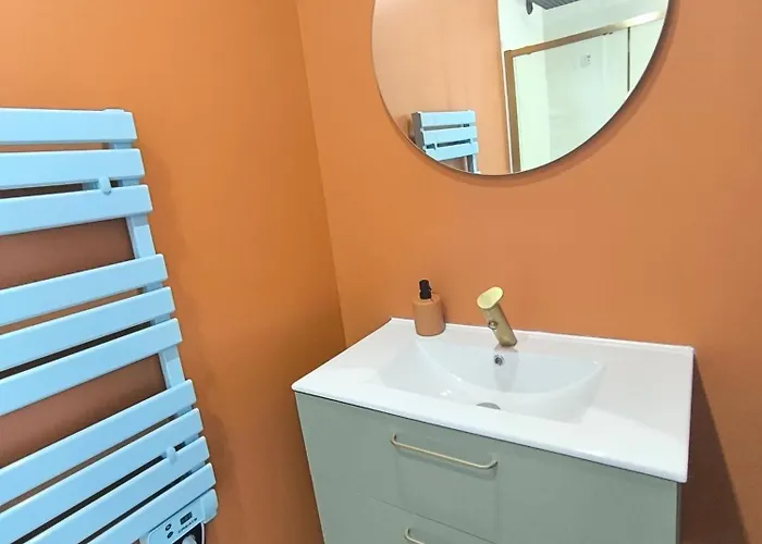 Apartment La Fin De Journee-t3-wifi-parking *